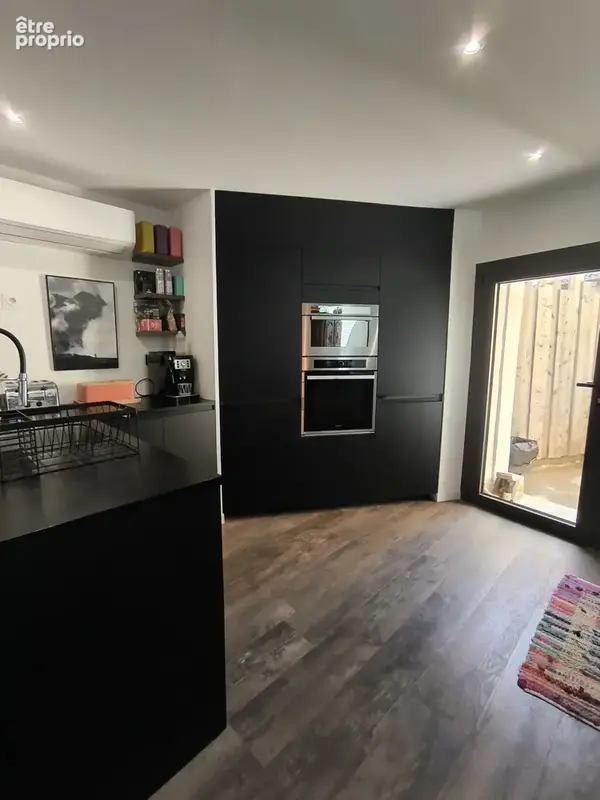 Superbe maison de charme avec double garage, terrasses, cave à vin... - photo 12