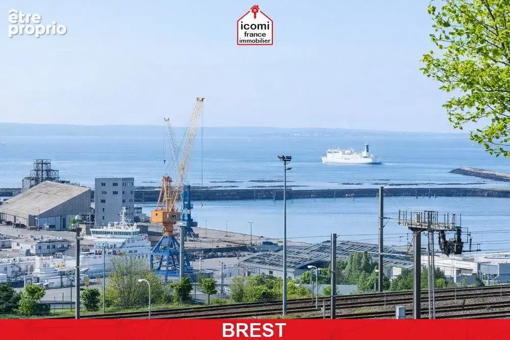Finistere - brest (29200) - a vendre - appartement duplex t5 - 2 chambres - immeuble recent - box ferme - balcon - dalle beton - - photo 5