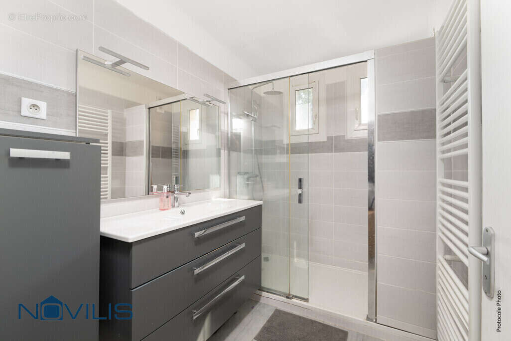 Minimes - Barrière de Paris - Superbe T4 de 93 m² avec balcon et garage - photo 7