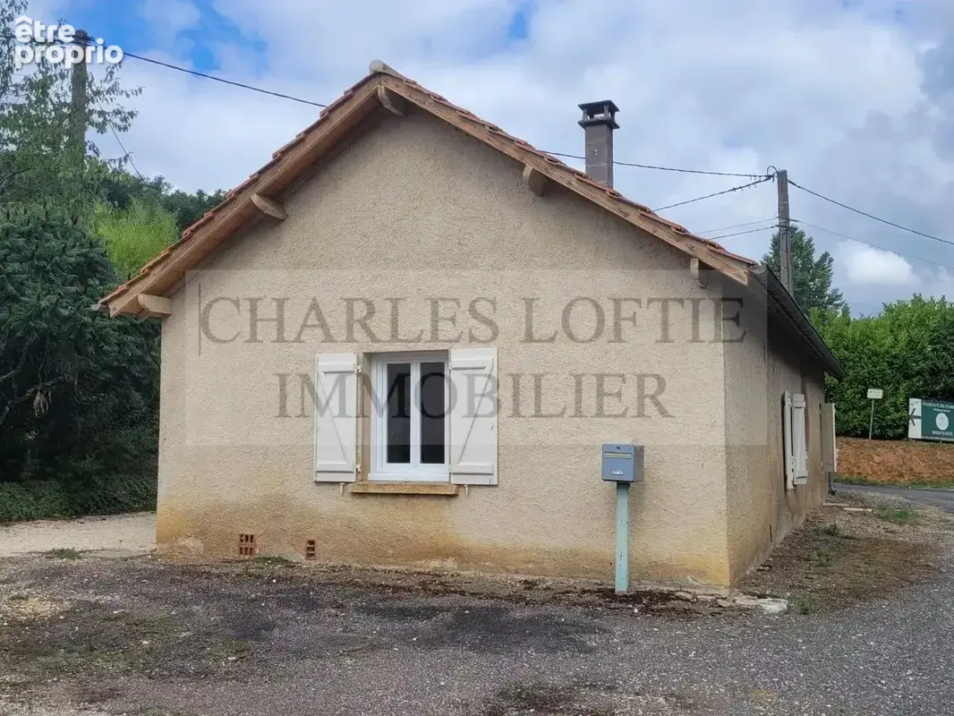 Maison de plain-pied avec terrain de près de 1500 m² - photo 8