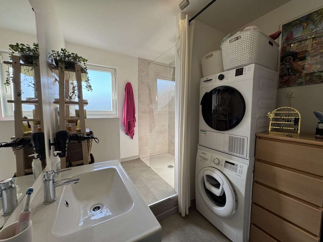 Maison à FONTAINE-BELLENGER