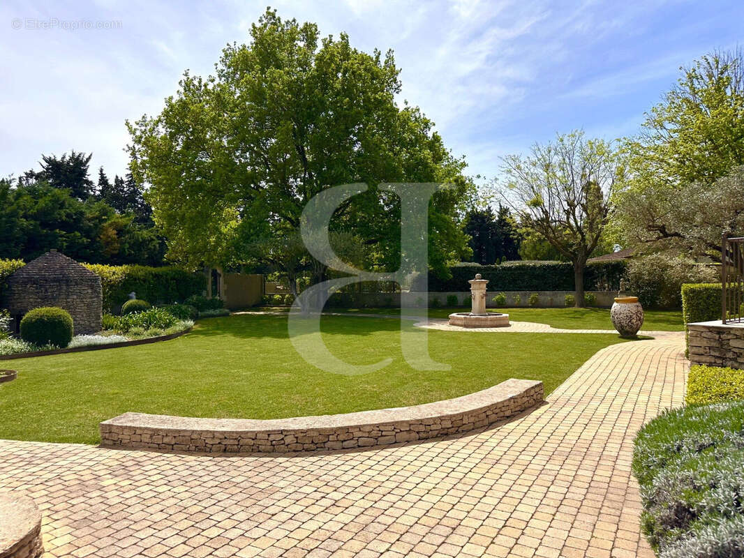 Maison à SAINT-REMY-DE-PROVENCE