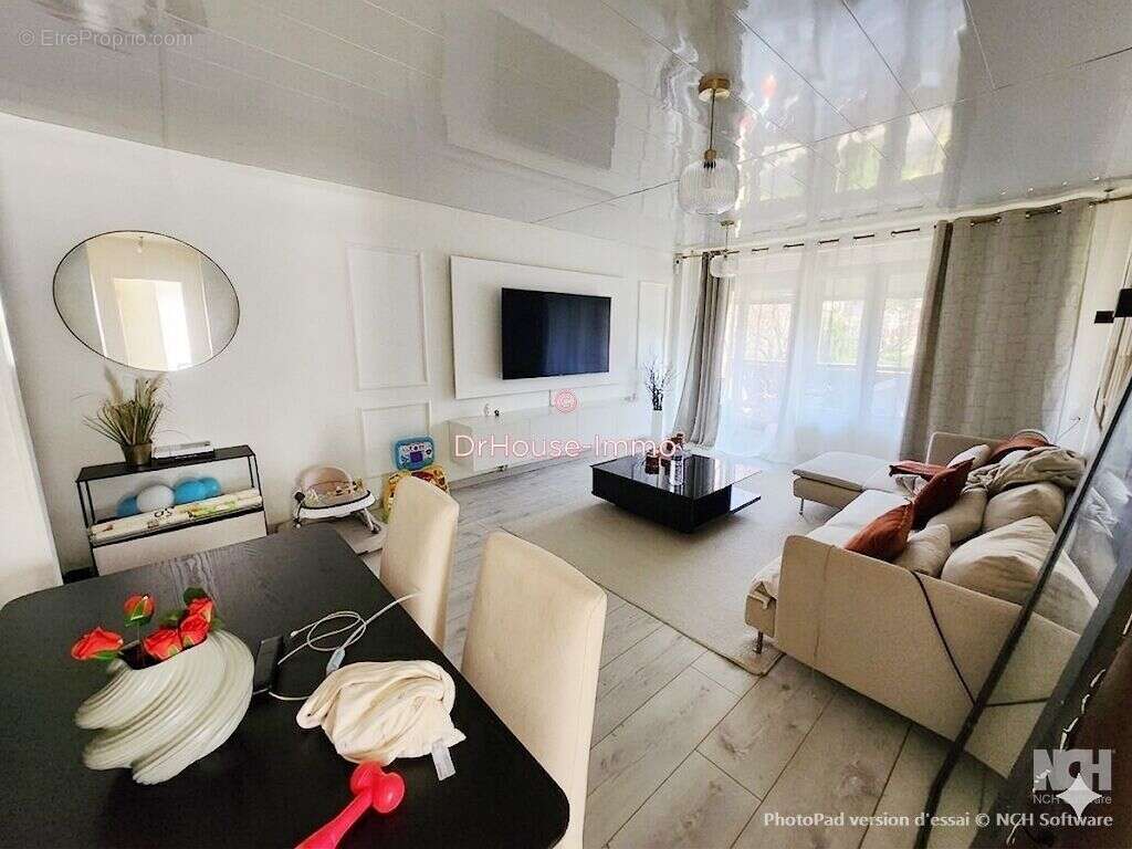 Appartement à SURVILLIERS