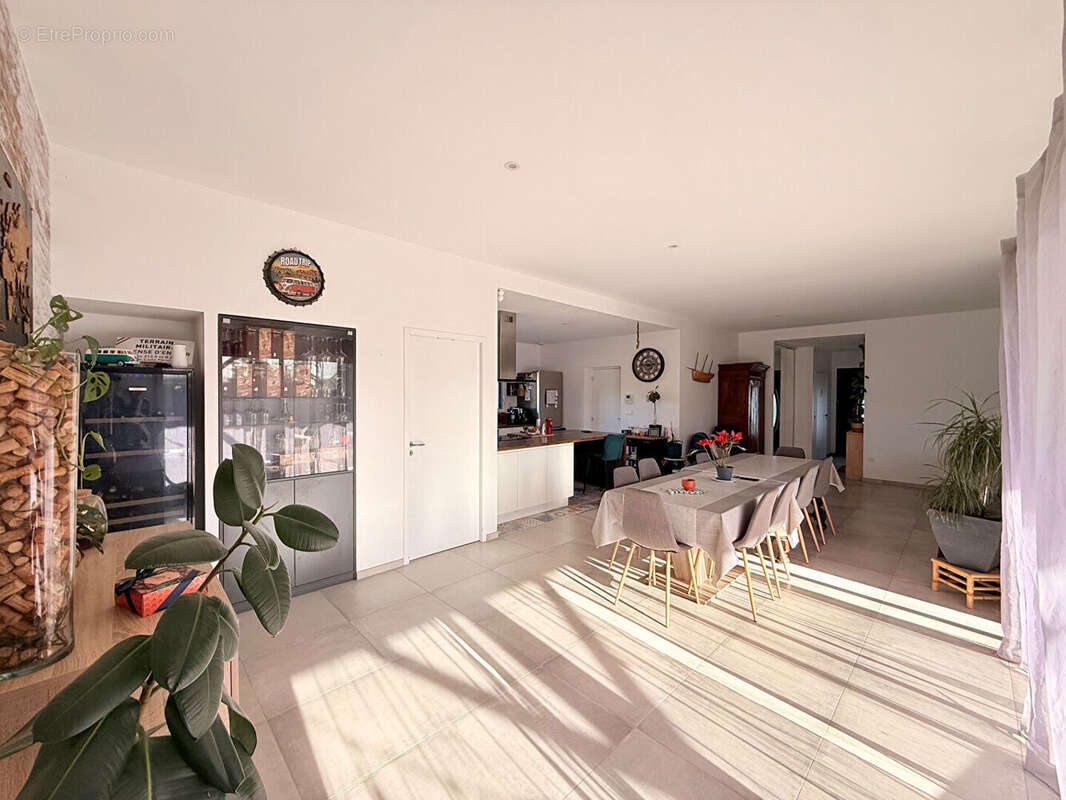 Maison à VALDIVIENNE