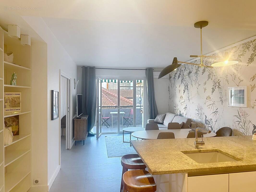Appartement à CANNES