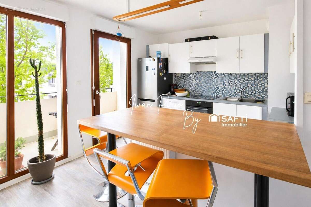 Photo 2 - Appartement à SAINT-JACQUES-DE-LA-LANDE