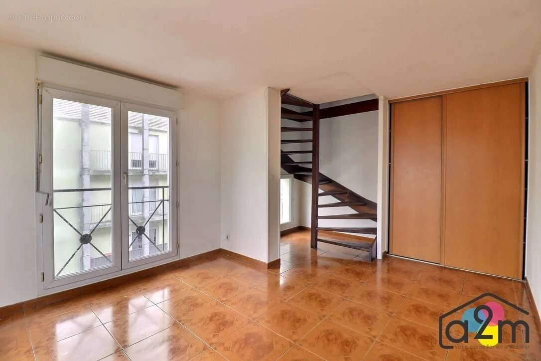 Appartement à CREIL