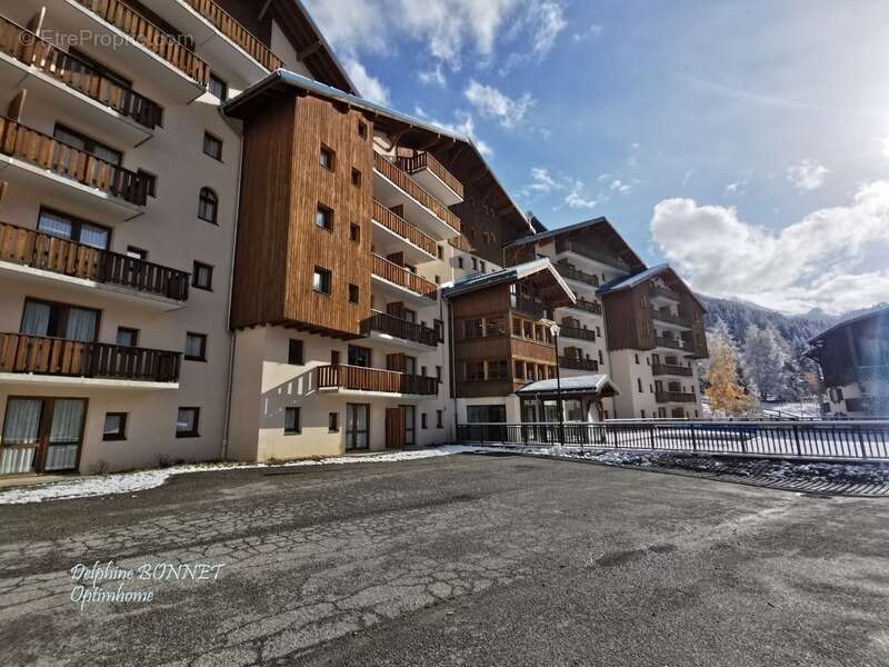 Appartement à AVRIEUX