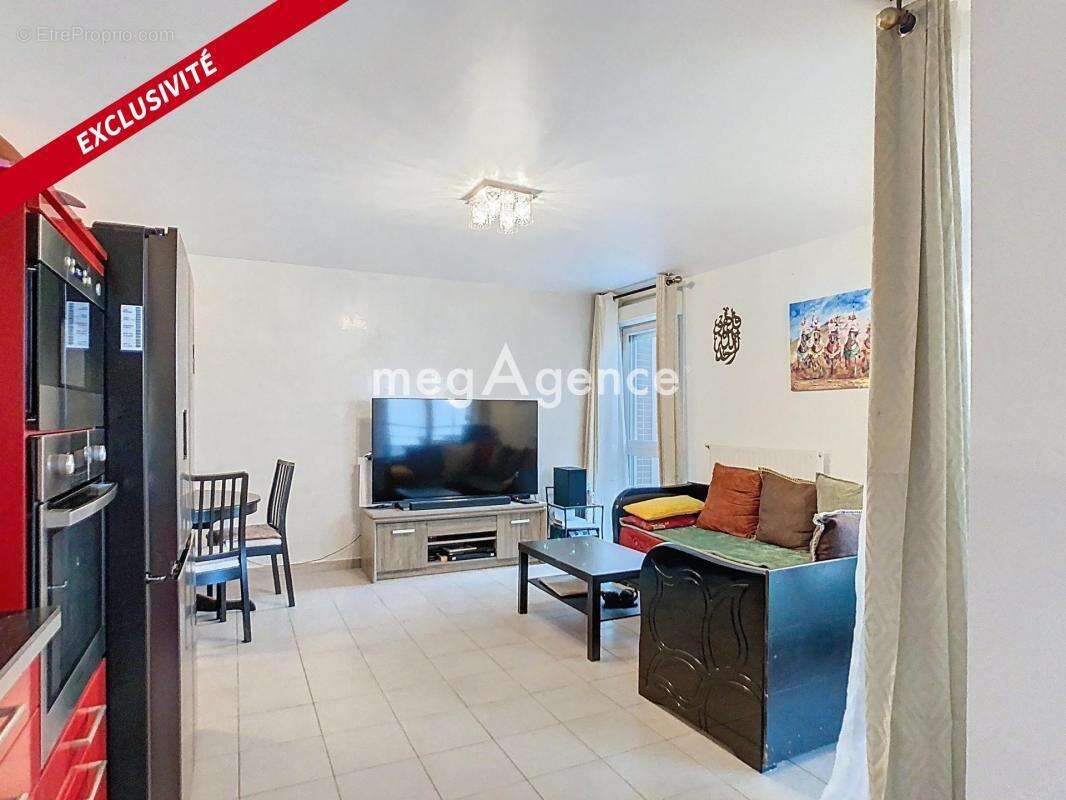 Appartement à ATHIS-MONS