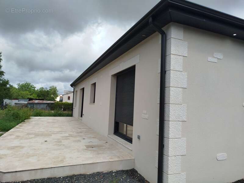 Maison à vendre 4 pièces CONTRES (41) - photo 13