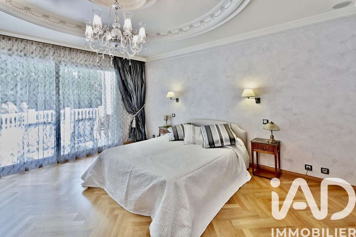 Photo 8 - Maison à QUINCY-VOISINS