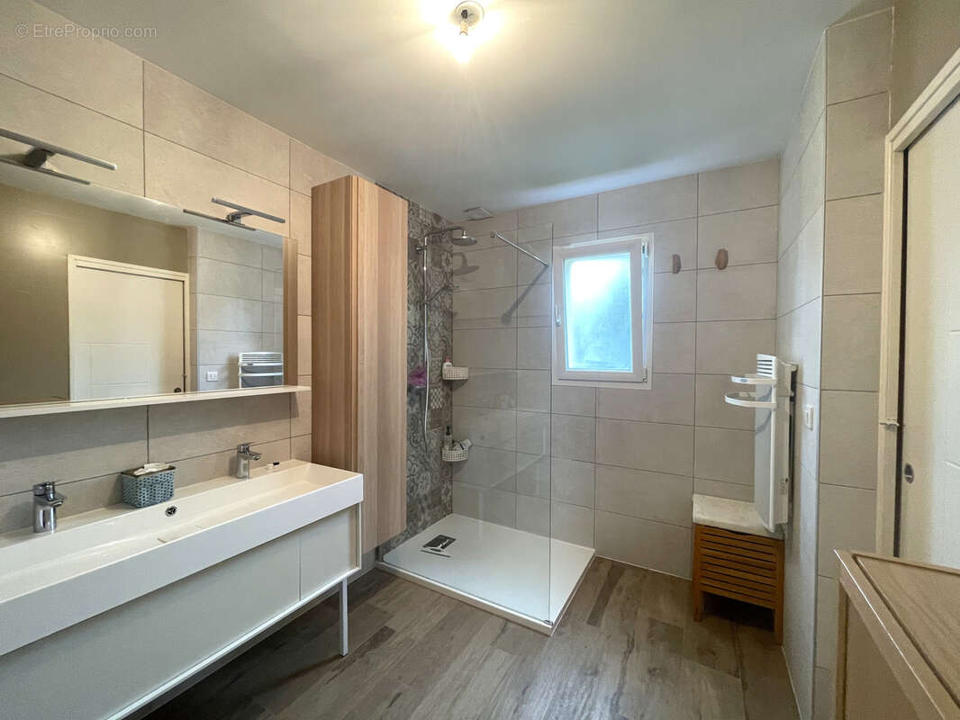 Le Cellier - Spacieuse maison récente - 4 chambres - photo 6