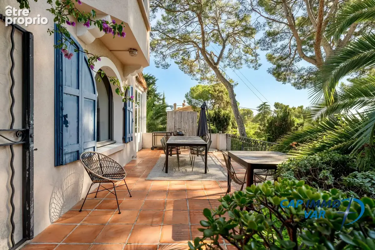 Maison 8 pièces 169 m² à vendre à La Ciotat (13600) - photo 4