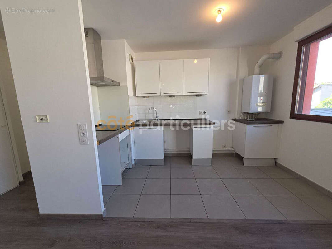 Appartement à AUBERVILLIERS