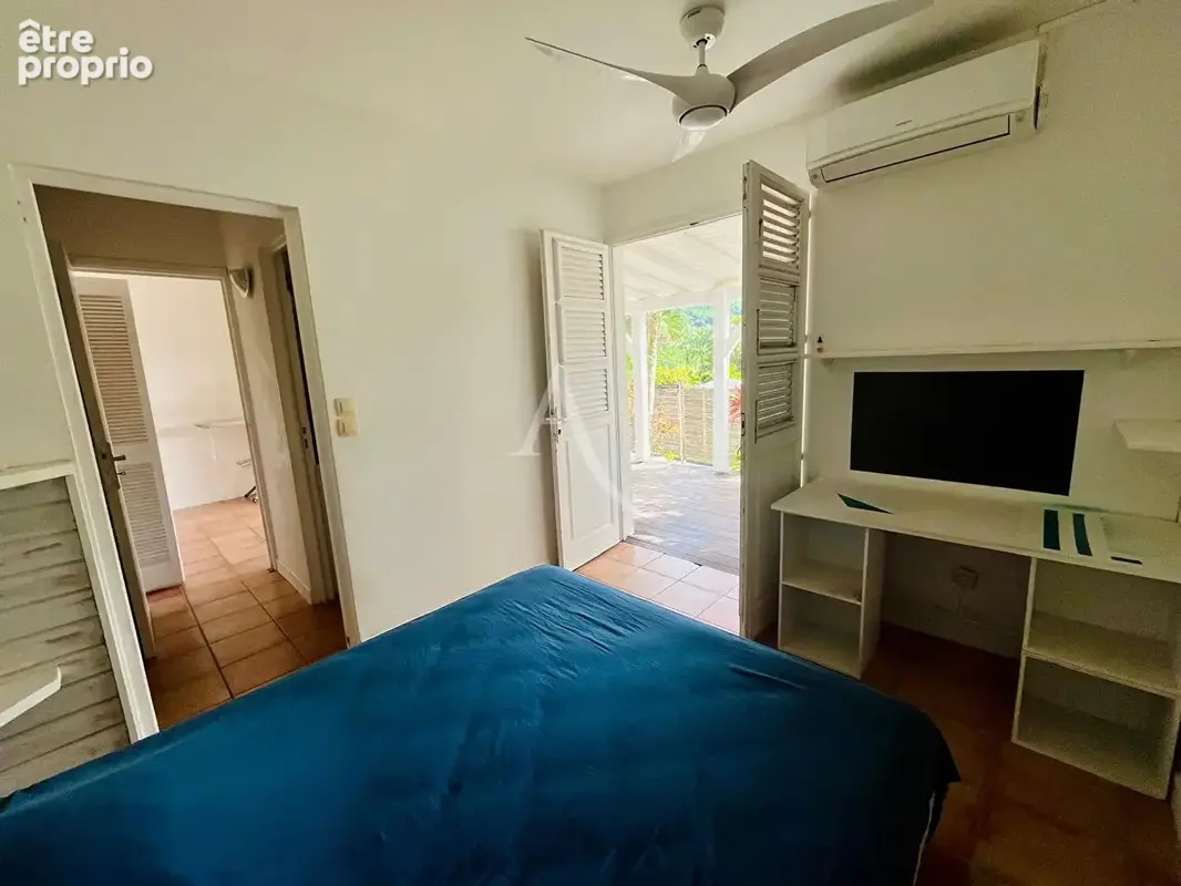 Coup de coeur, villa avec piscine, vue dégagée et fort potentiel locatif aux Trois-Îlets - photo 10