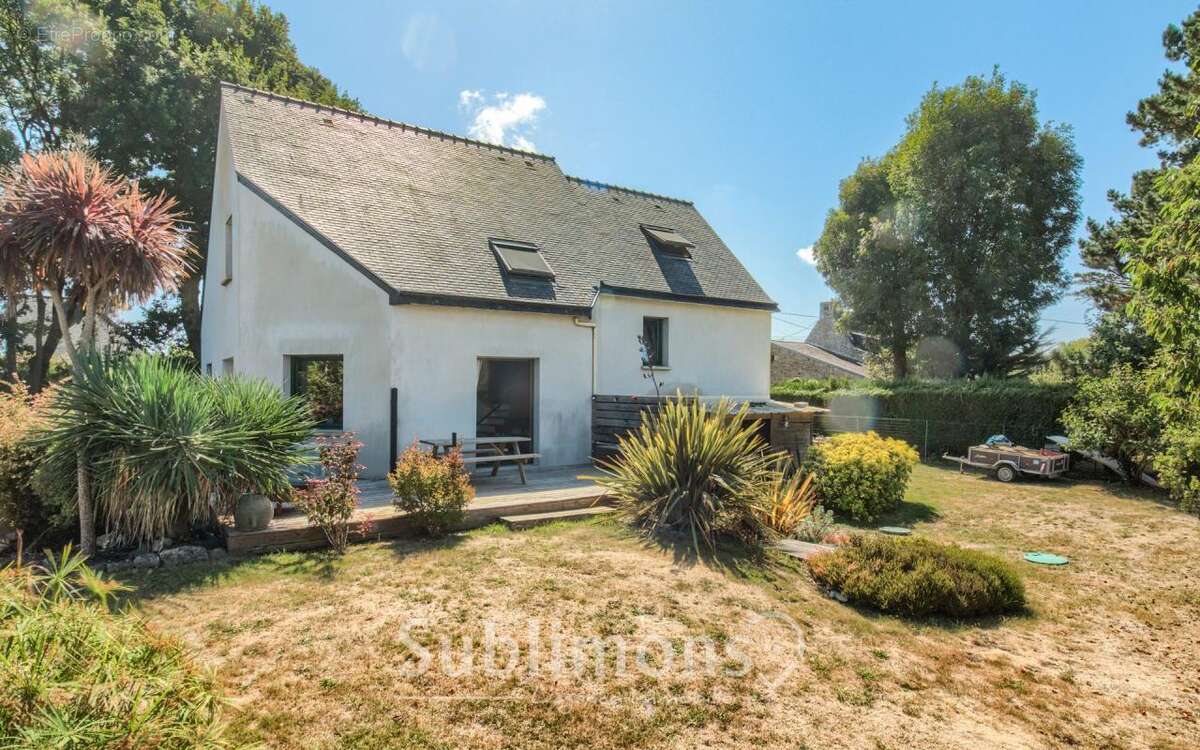 Maison à SAINTE-HELENE