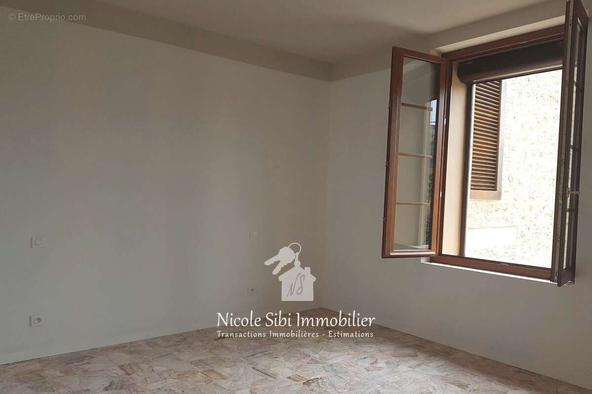 Maison à CORBERE-LES-CABANES