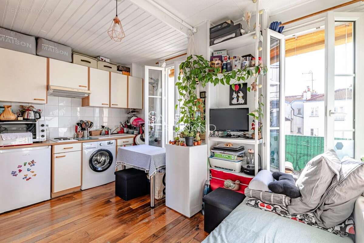 Appartement à PARIS-15E