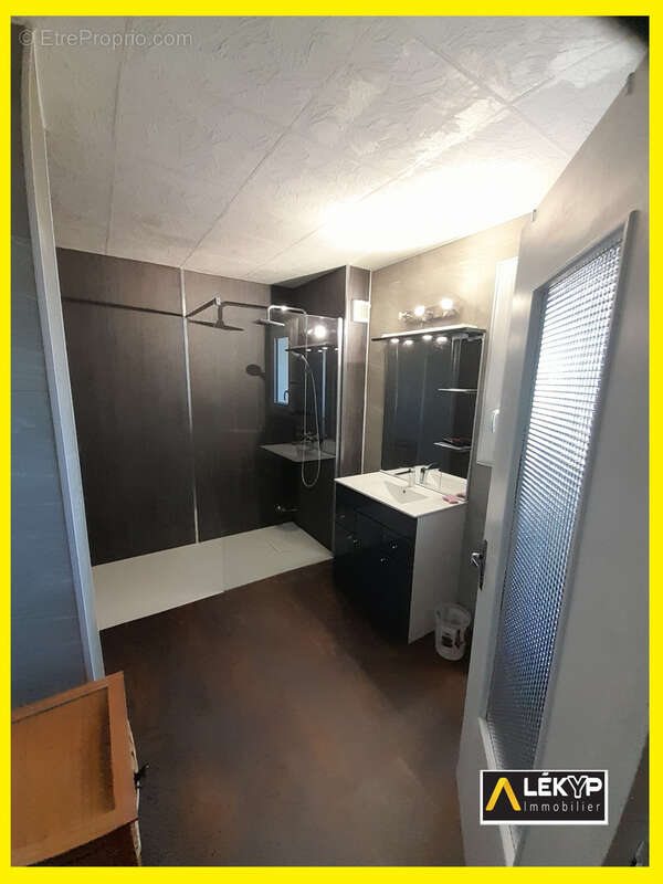 Maison à Tesson 17460 - photo 24