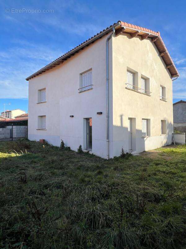 Maison à ENNEZAT