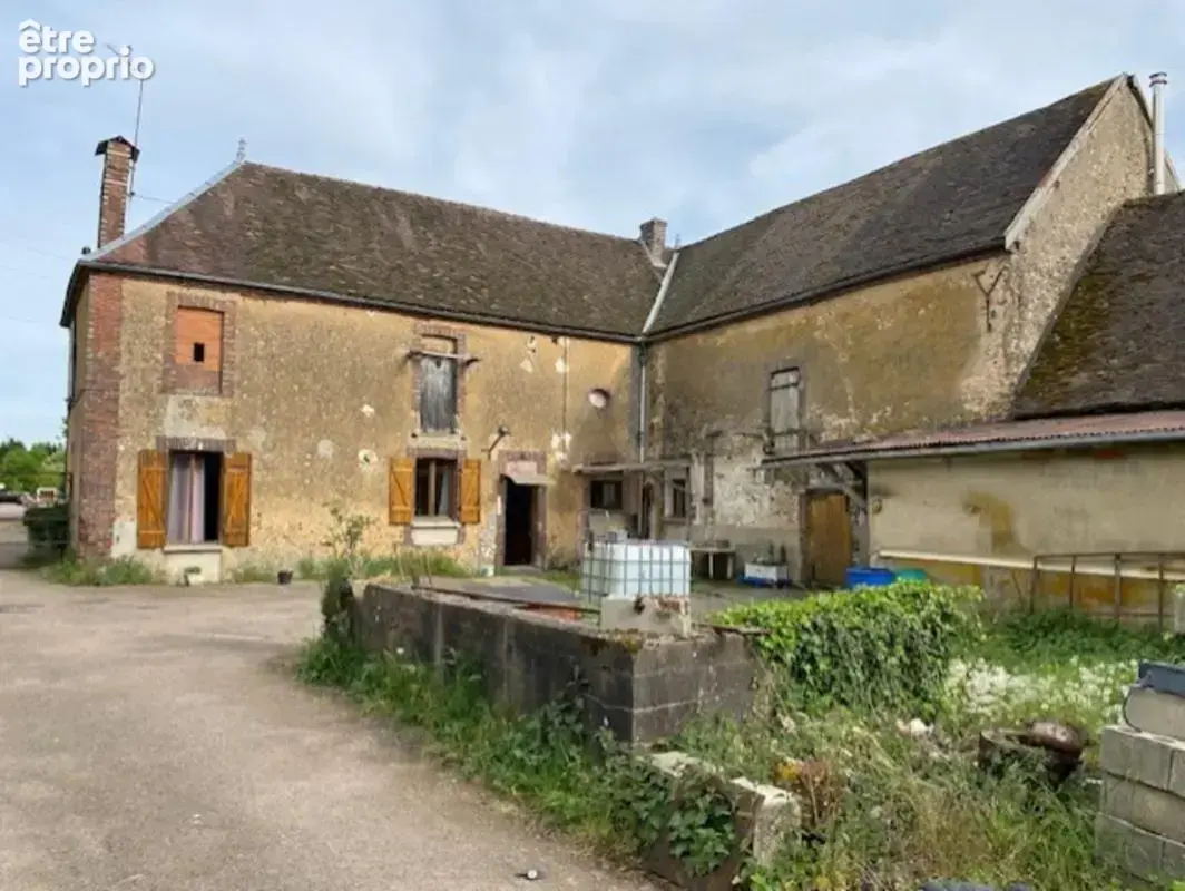 Maison à CERISIERS
