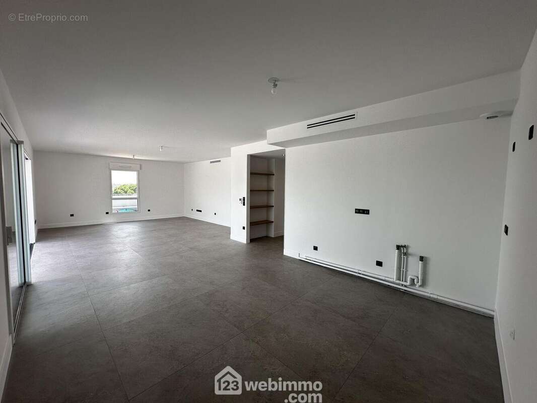 Appartement à BAILLARGUES