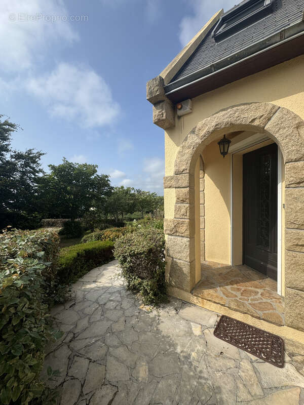 Maison à CAMARET-SUR-MER