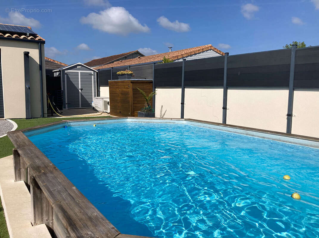 Maison à TONNAY-CHARENTE
