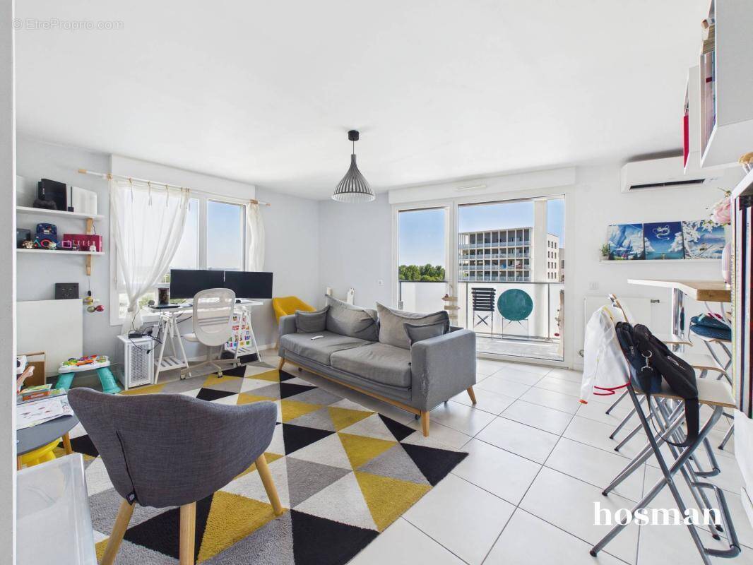 Appartement à BORDEAUX