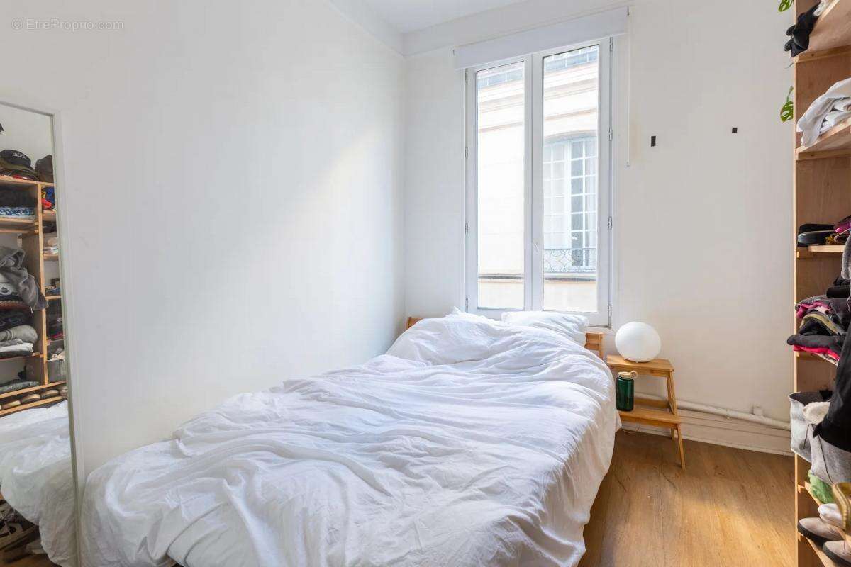 Appartement à PARIS-3E