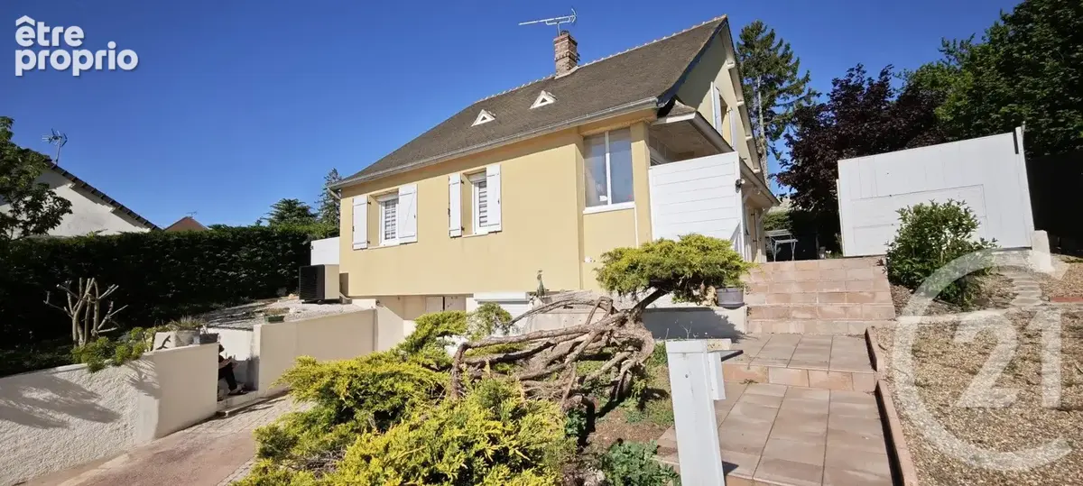 Maison à LA CHAPELLE-DU-NOYER