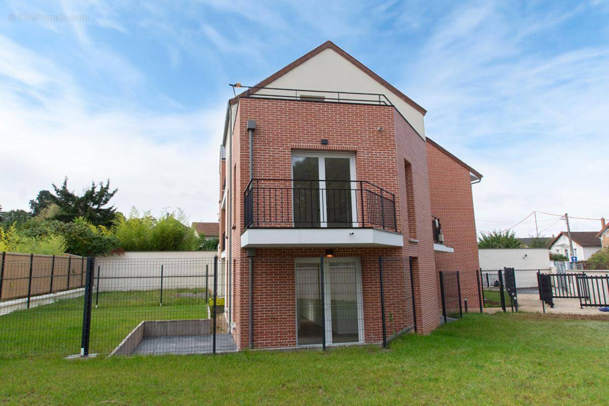 Appartement à SAINT-GERMAIN-LES-ARPAJON