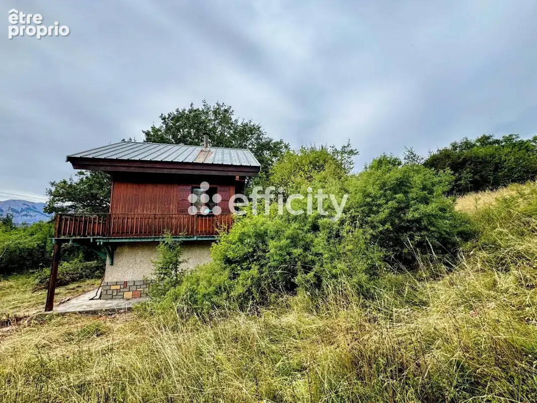 Maison 50 m² à Saint-Julien-En-Champsaur  - photo 9