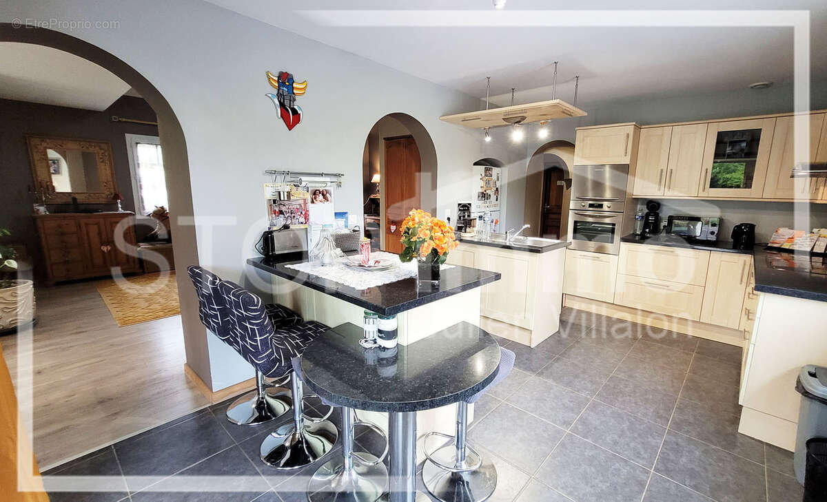 Maison à ESTREELLES