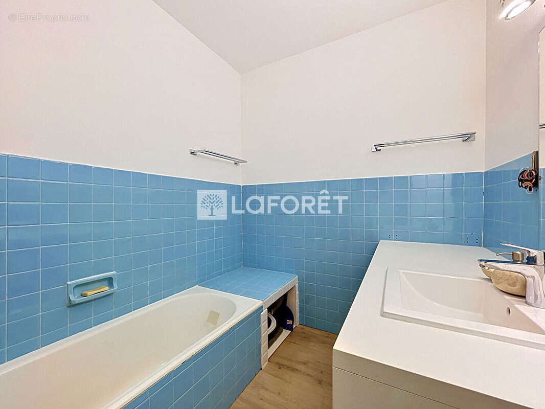 Appartement Caluire Et Cuire 3 pièce(s) 79 m2 - photo 9