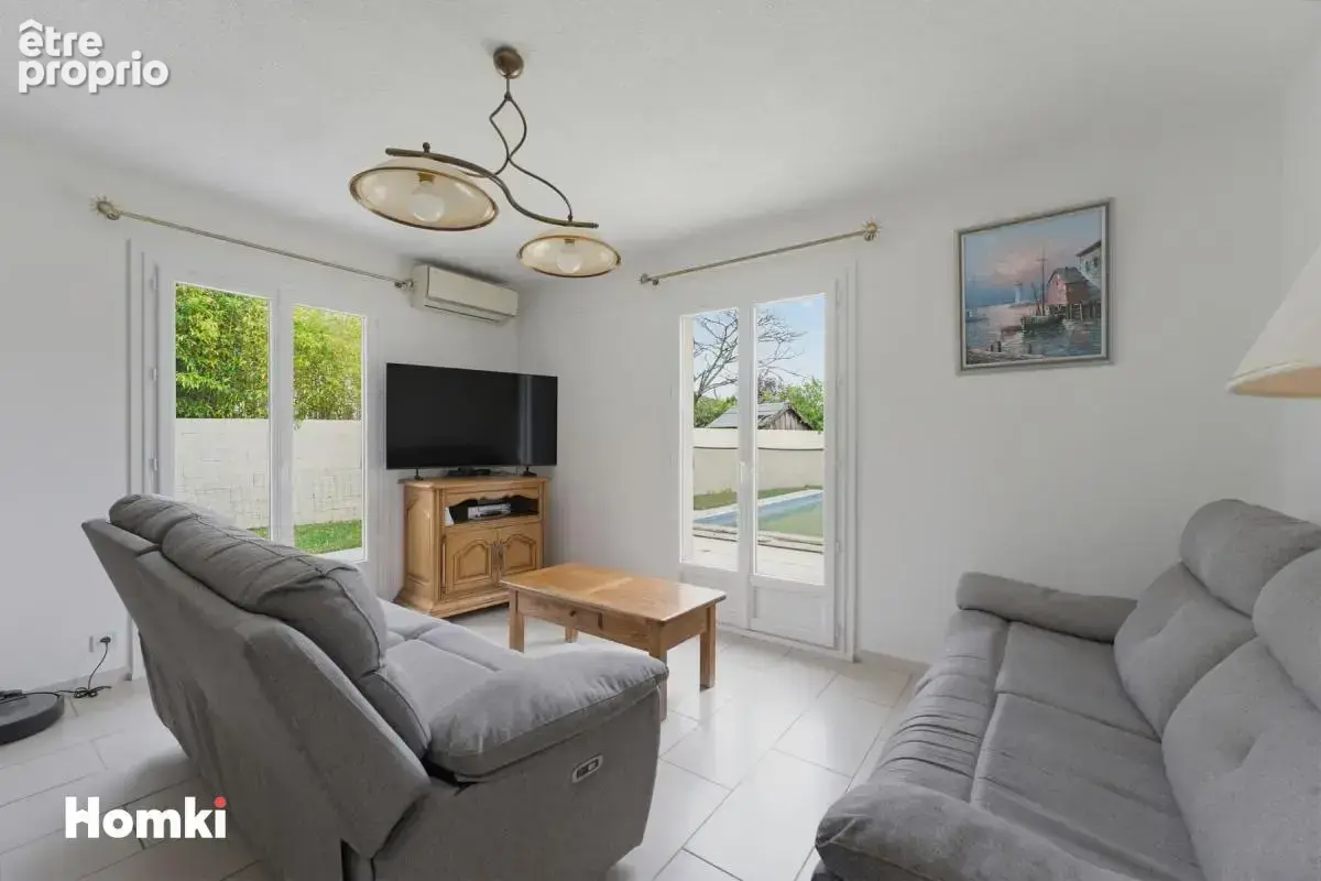 Maison/Villa T4 de 142 m² + T2 indépendant de 20 m² à Saint-Médard-en-Jalles 33160 - photo 6