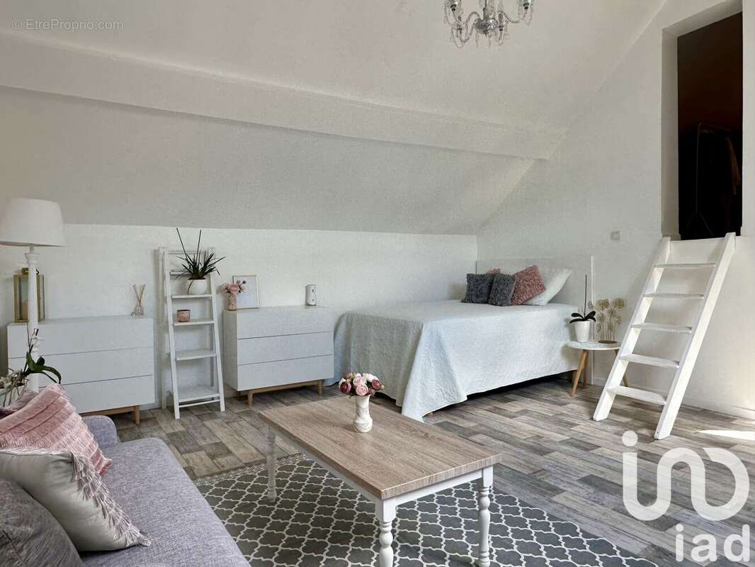 Photo 9 - Maison à US