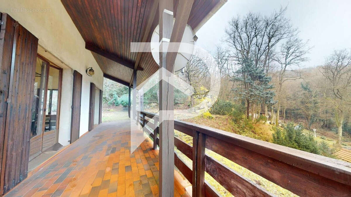 Maison à LA FERTE-ALAIS