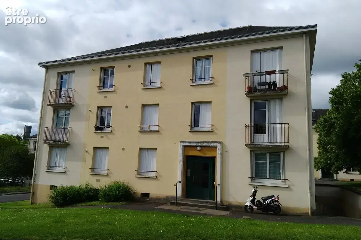 Loches - Appartement T3 - photo 1