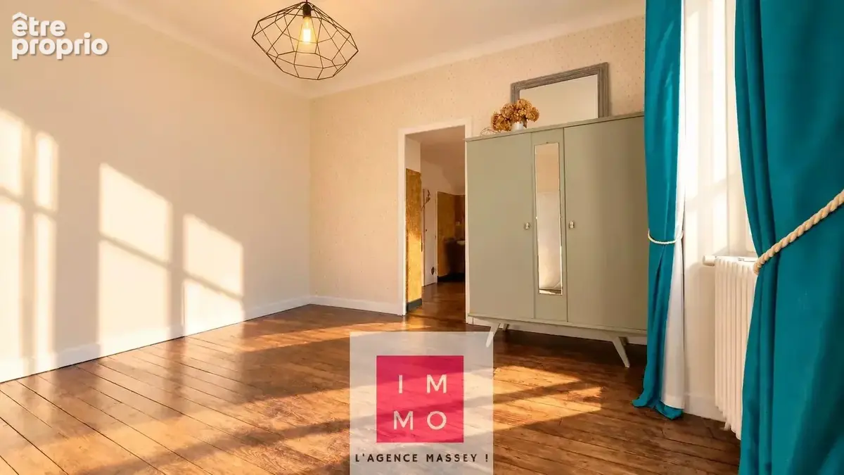 Maison de caractère aux beaux volumes – 143 m² – Lourdes - photo 12