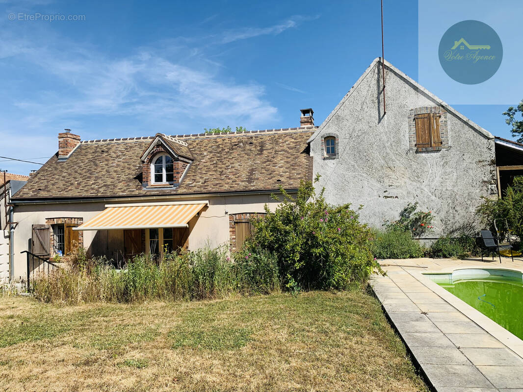 Maison à VALLERY