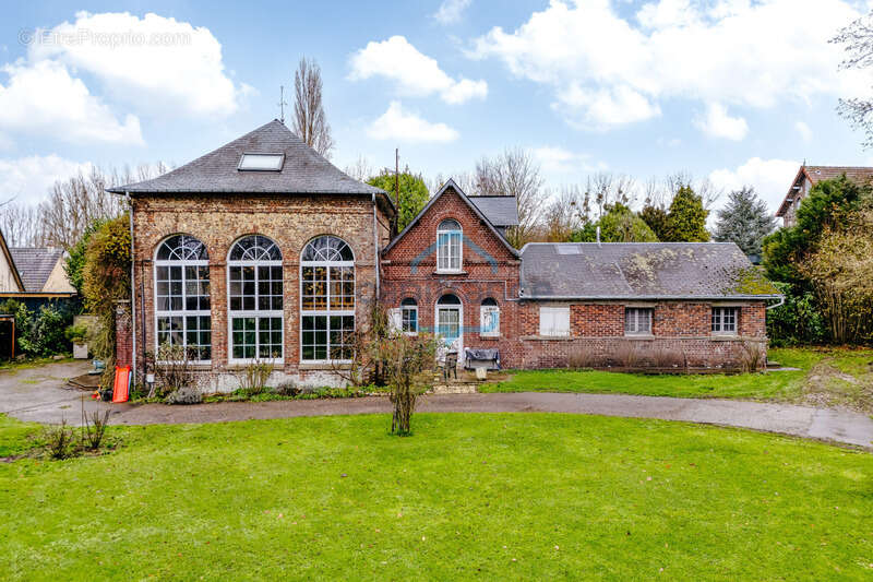 Maison à SAINT-JACQUES-SUR-DARNETAL