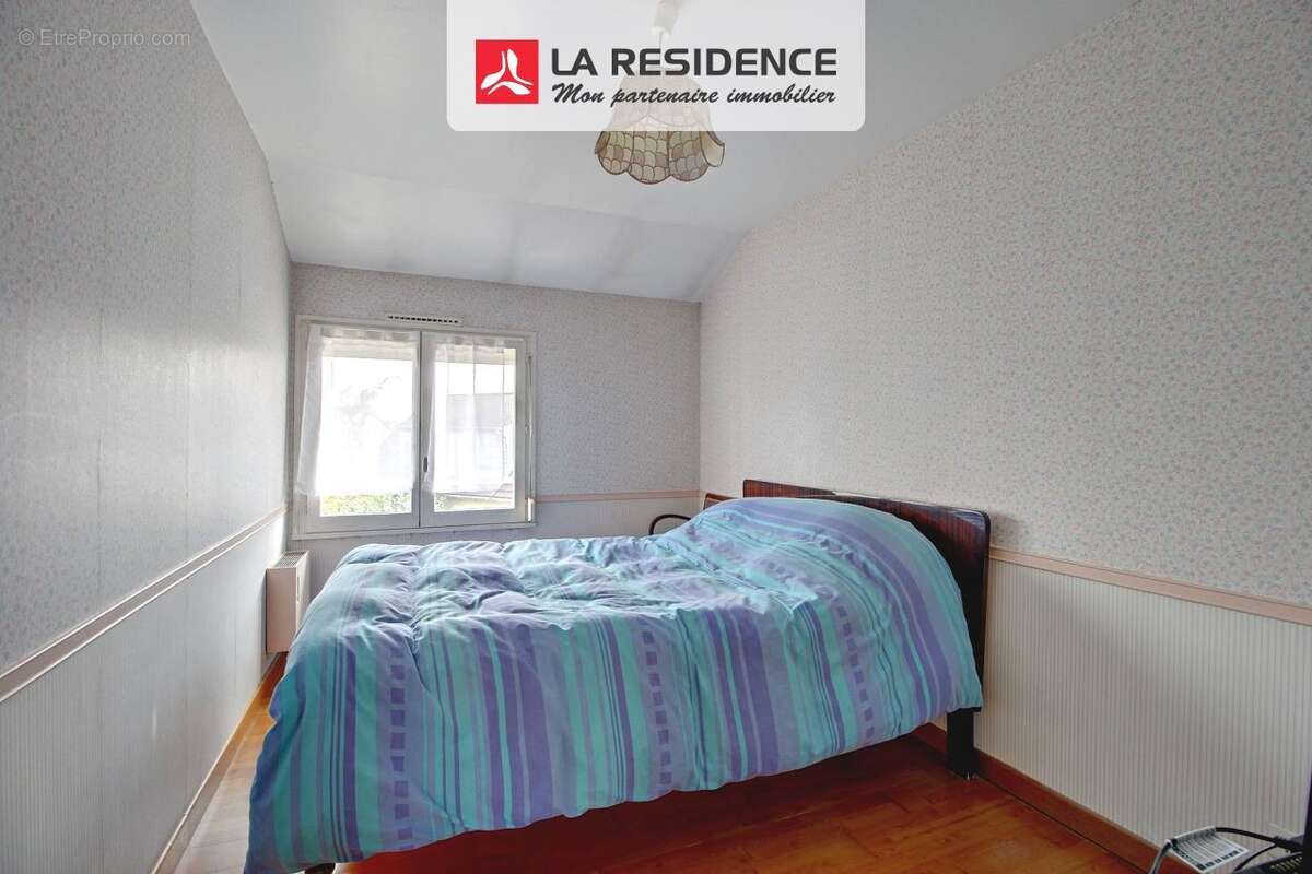 Maison à SAINT-ETIENNE-DU-ROUVRAY