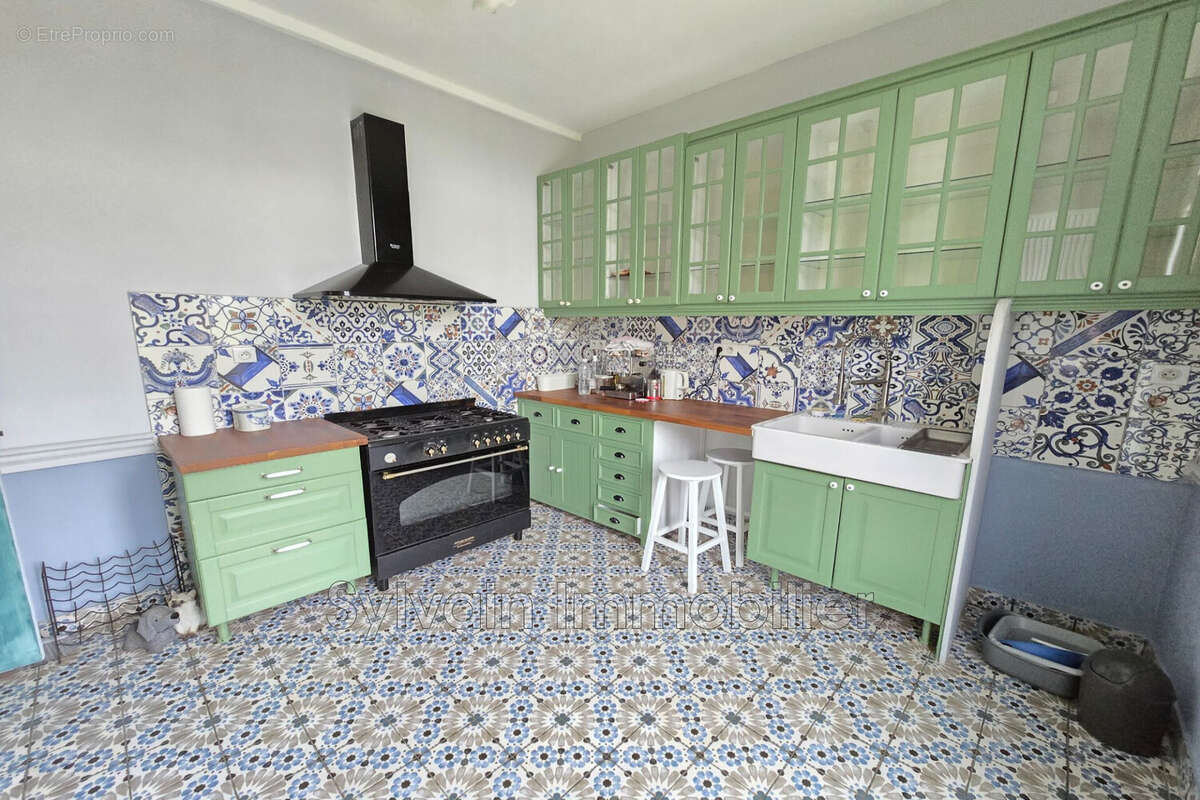 Maison à FORMERIE