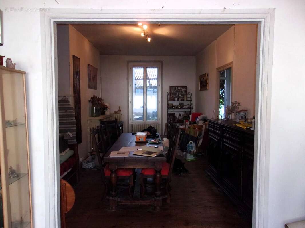 Maison de ville de 3 chambres avec jardin, cave et grenier - photo 7