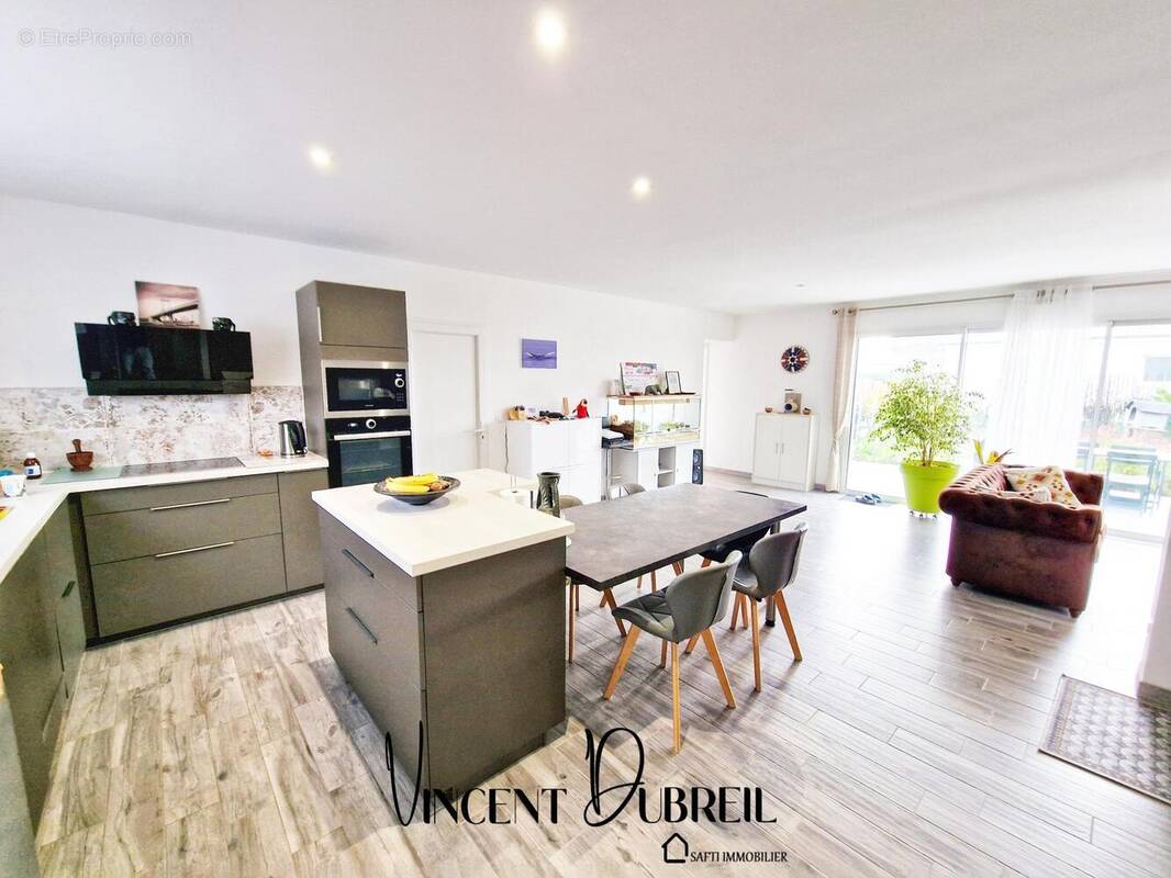 Photo 1 - Maison à LA CHAPELLE-HEULIN