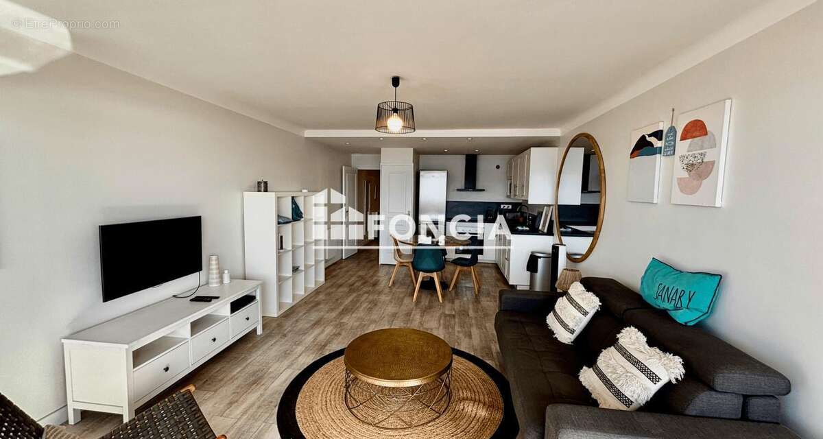 Appartement à SANARY-SUR-MER