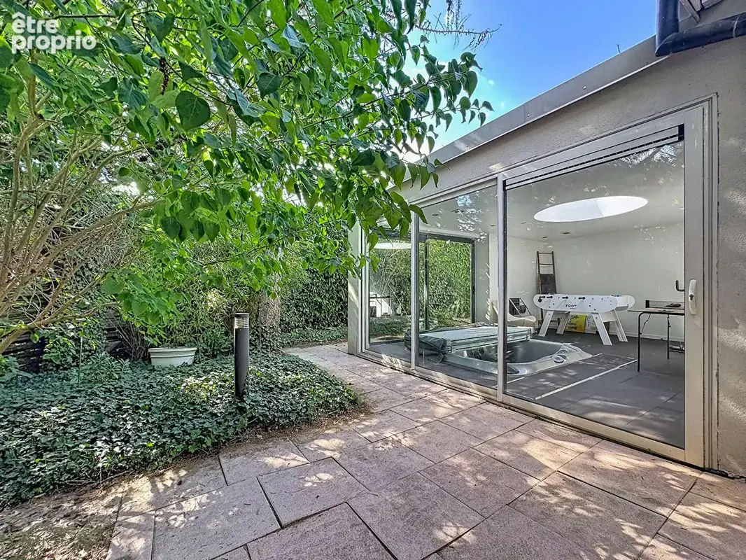Maison d'architecte de 6/7P sur 10.56 ares - photo 9