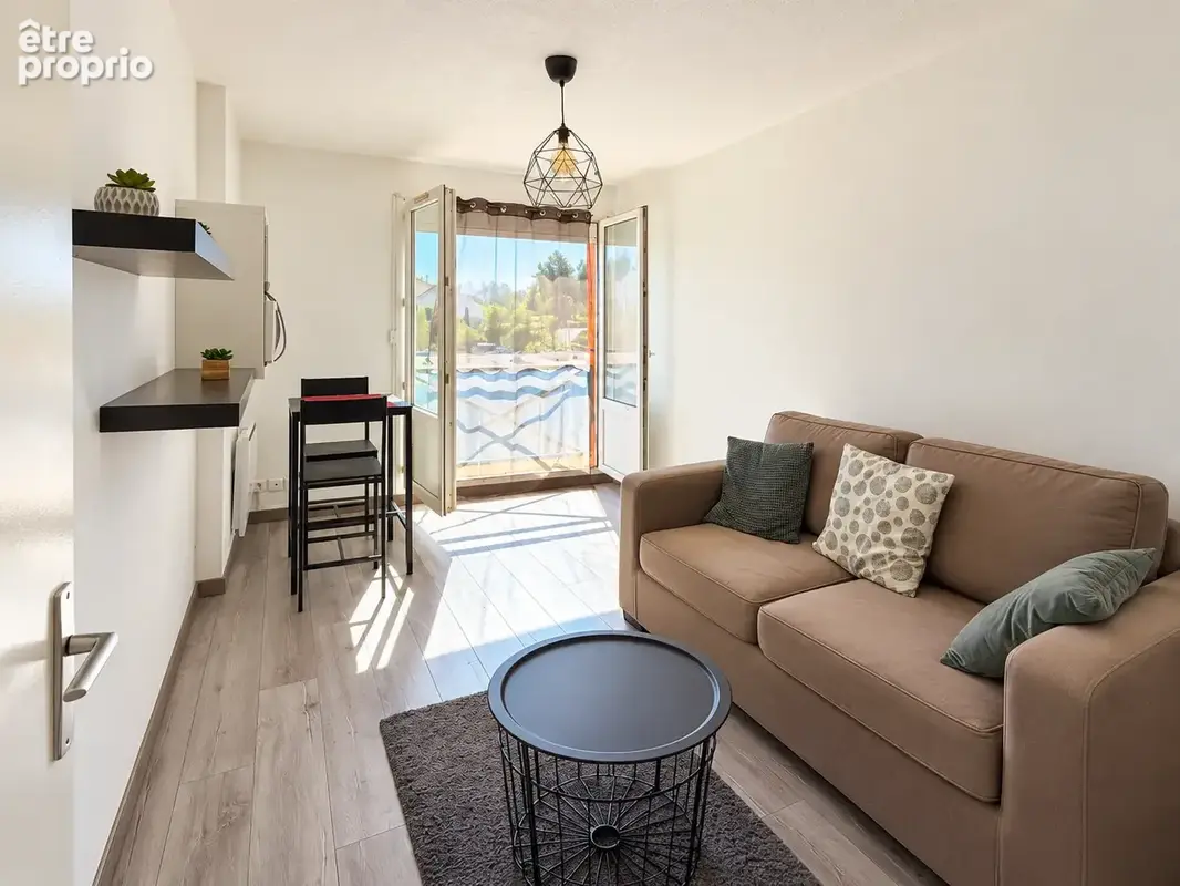 Photo Appartement à Lons au prix de 69 000€