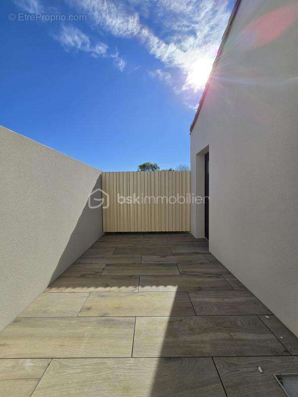 Maison à SAINT-HILAIRE-LA-FORET